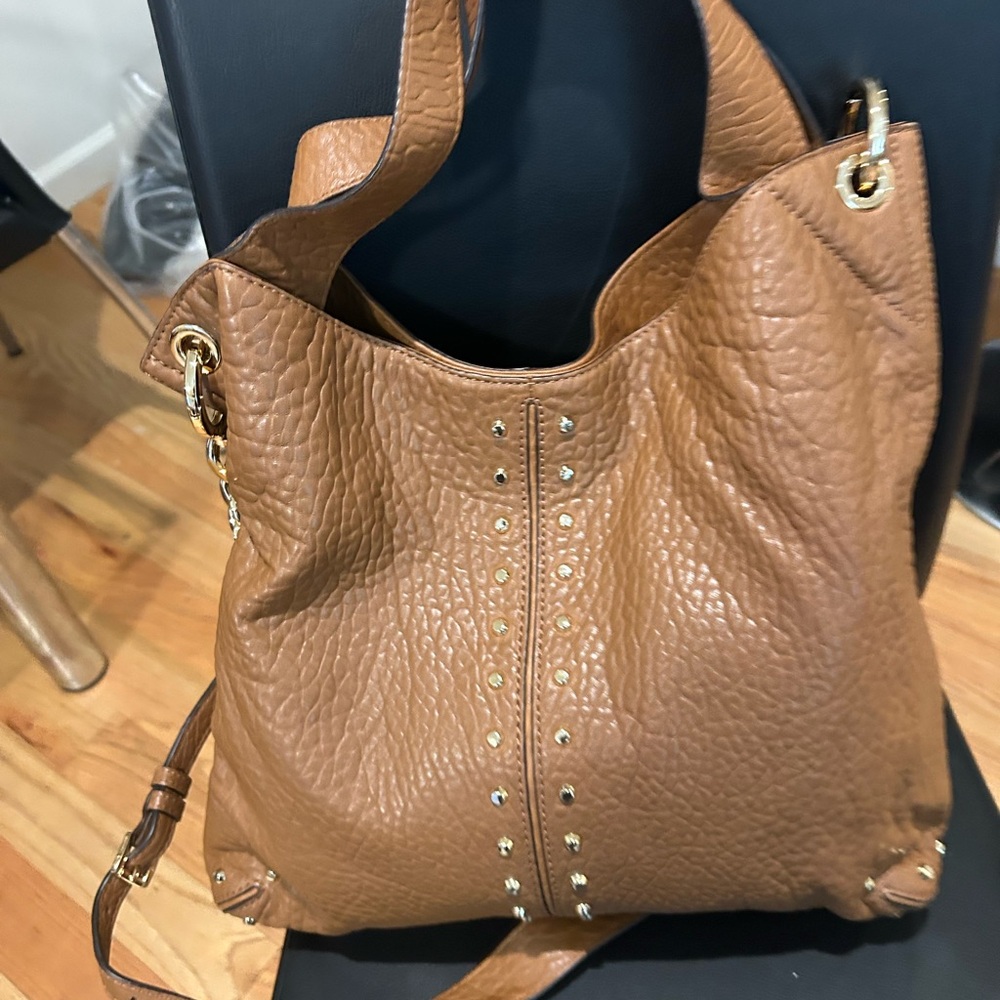 MICHAEL Michael Kors Tan Leather Shoulder Bag